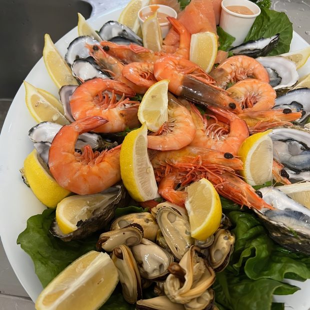 Gourmet seafood platter